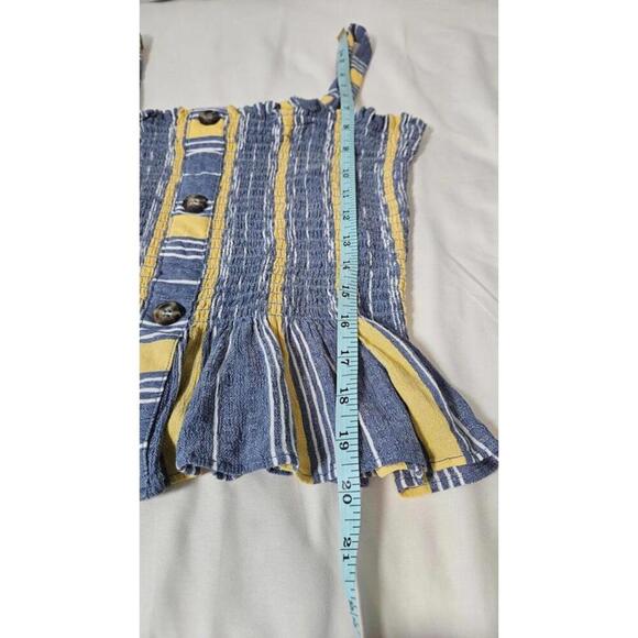 Socialite Boutique Women's Striped Button-Up Smocked Crop Tank Top Size Large - Picture 8 of 9